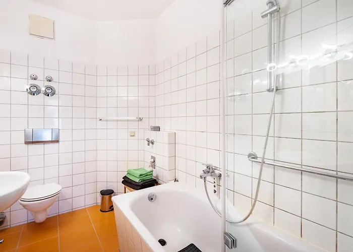 - 2 شقة دريسدن