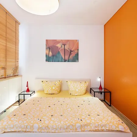- 2 Apartment Dresden