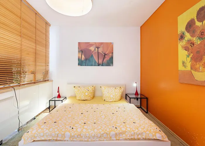 Διαμέρισμα - 2 *